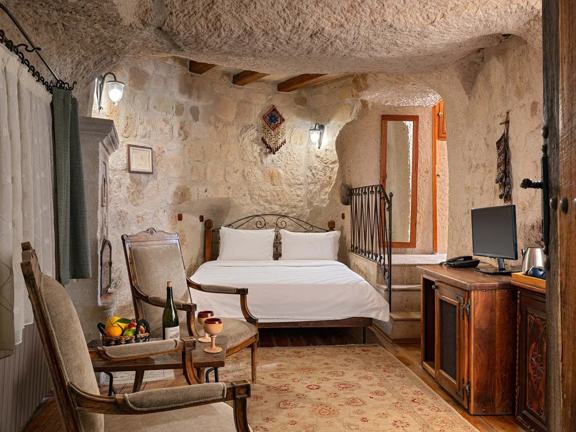 Kelebek Special Cave Hotel & Spa — rooms and atmosphere