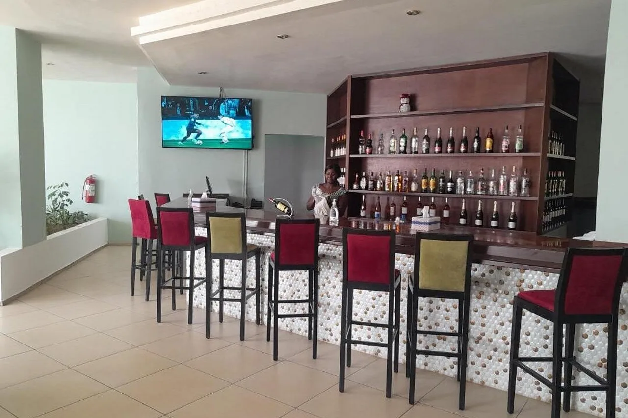 Kempinski Hotel N'Djamena — ภาพห้องพักและบรรยากาศ