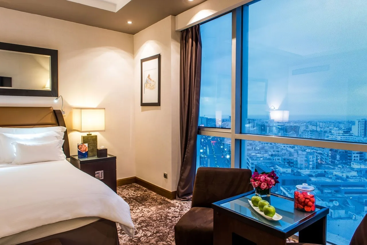 Kenzi Tower Hotel — ภาพห้องพักและบรรยากาศ