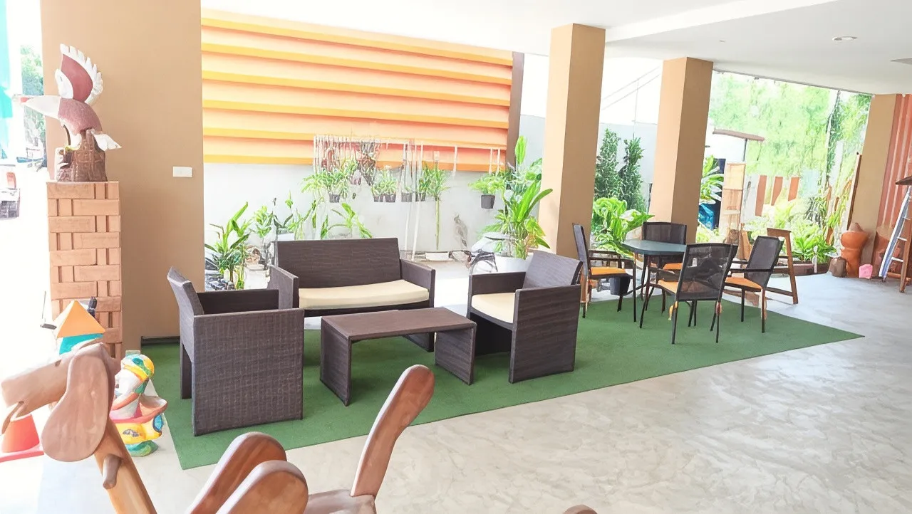 Kesorn Boutique Residence at 8 Riew — rooms and atmosphere
