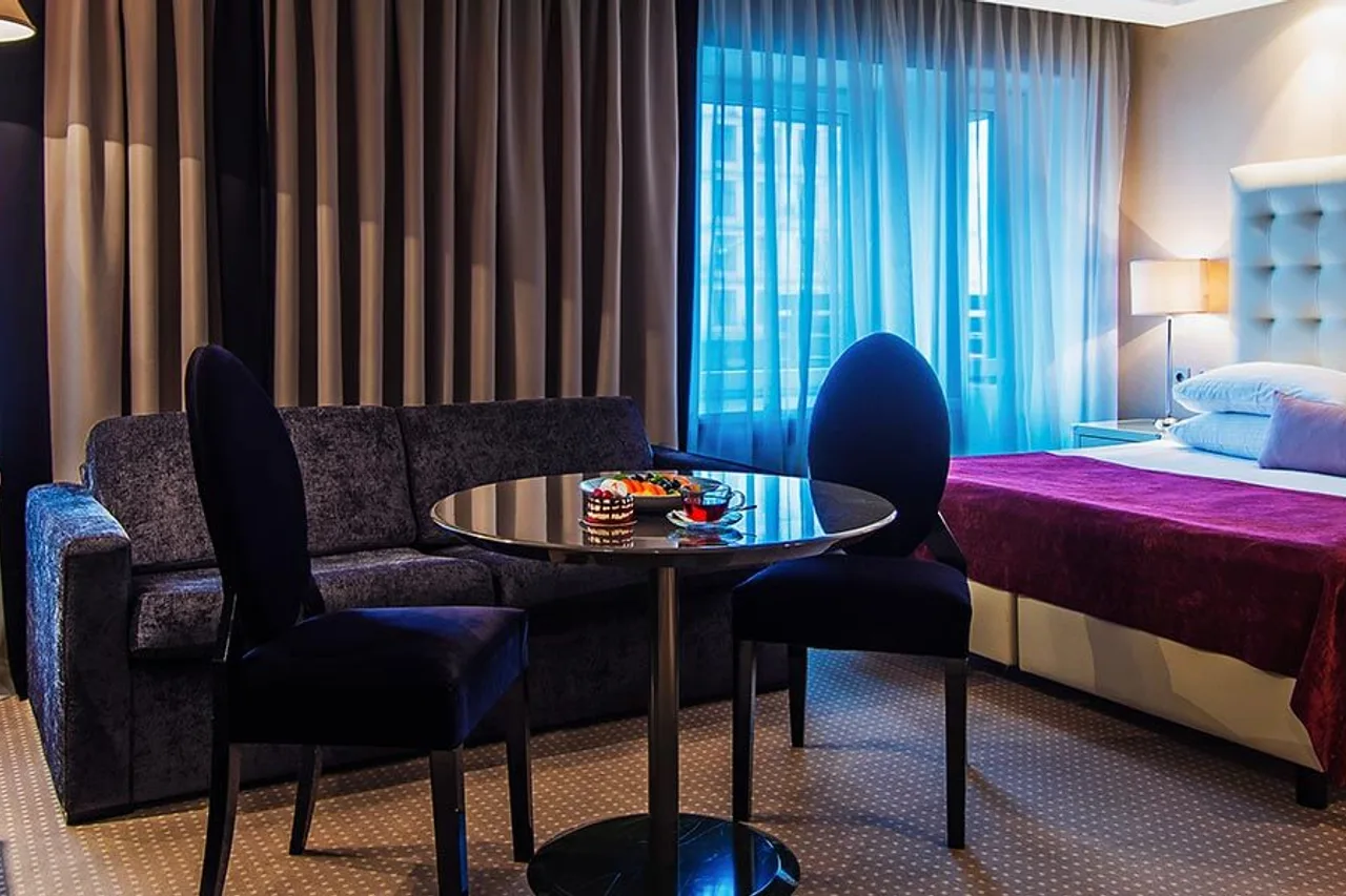 Khreschatyk City Center Hotel — โรงแรมในเคียฟ