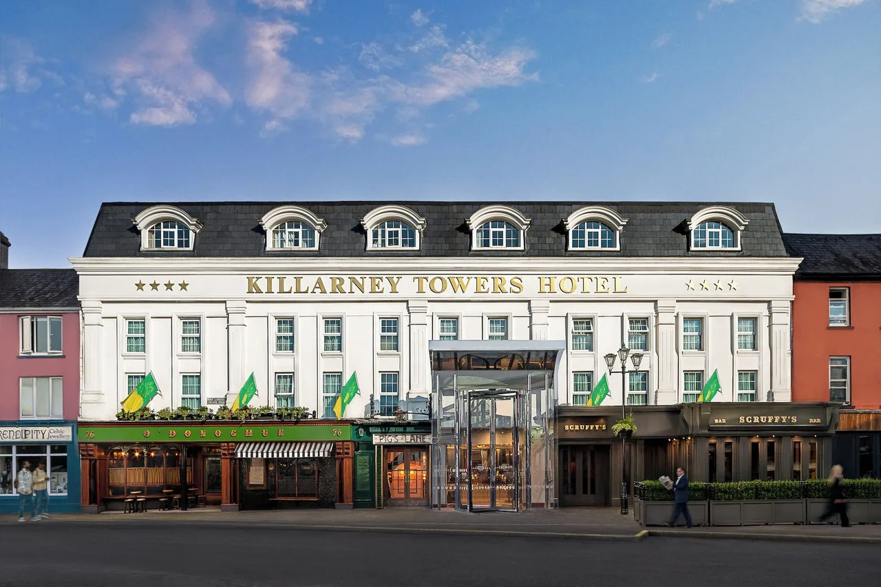 Killarney Towers Hotel — คิลลาร์นีย์