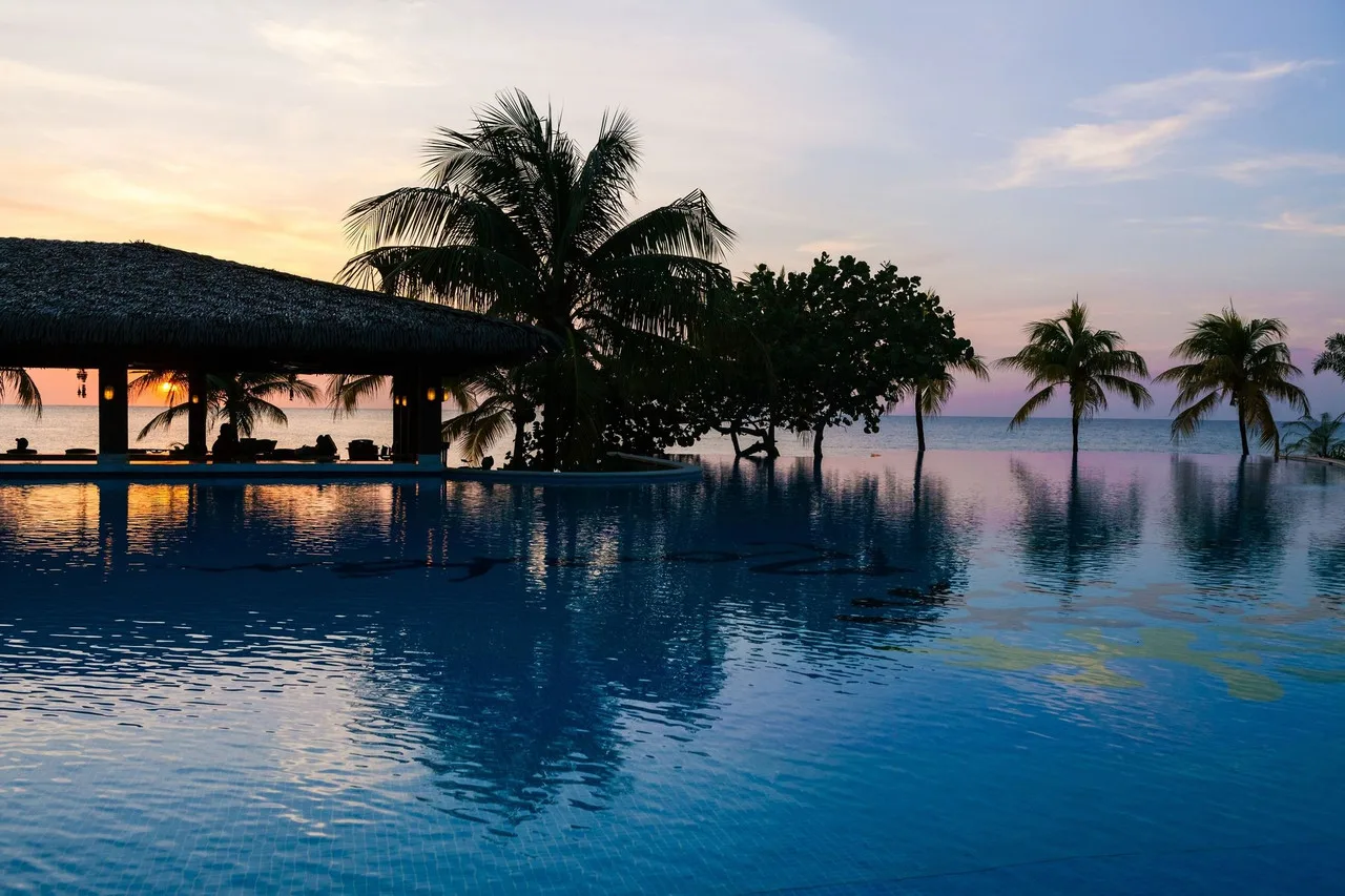 Kimpton Grand Roatán Resort & Spa — ภาพห้องพักและบรรยากาศ