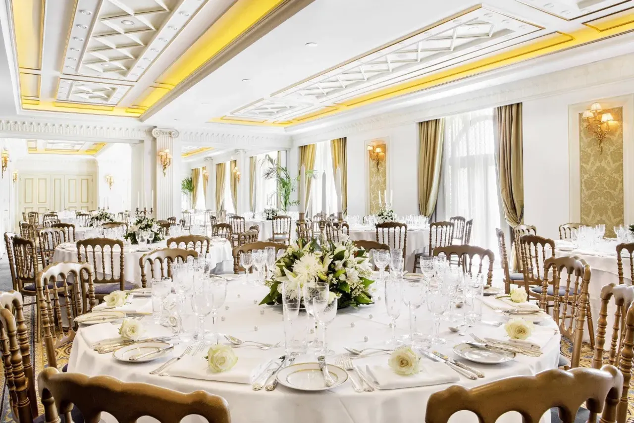 King George, a Luxury Collection Hotel — rooms and atmosphere