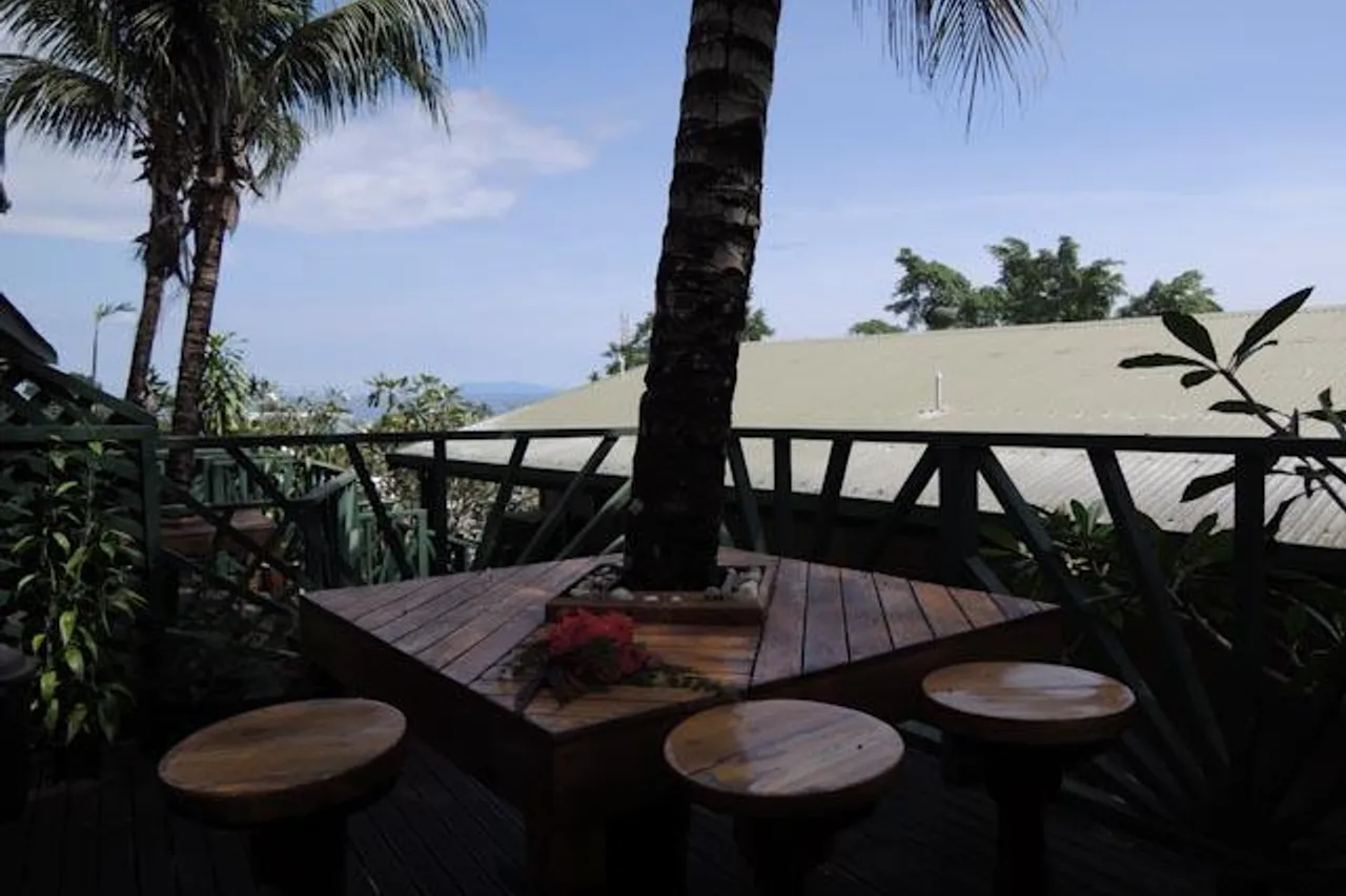 King Solomon Hotel — ภาพห้องพักและบรรยากาศ