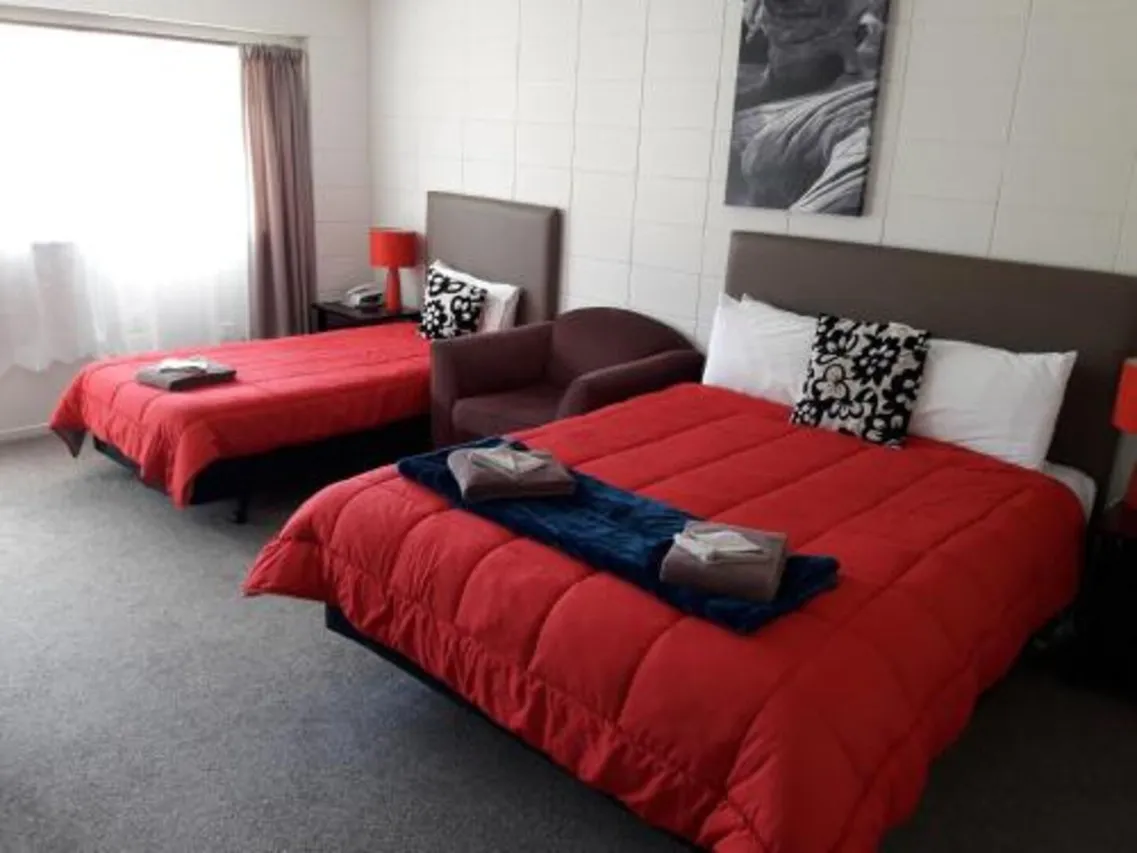 Kingsgate Hotel Whangarei — rooms and atmosphere