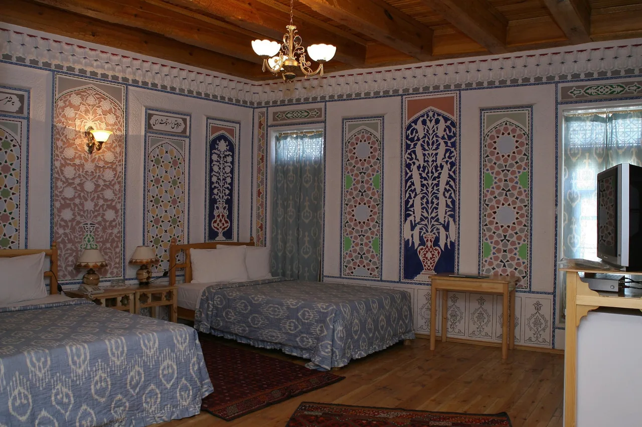 Komil Bukhara Boutique Hotel — ภาพห้องพักและบรรยากาศ