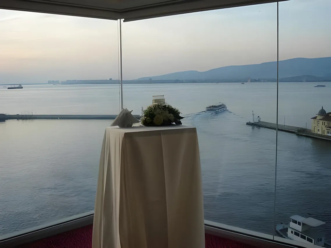 Kordon Hotel Pasaport — rooms and atmosphere