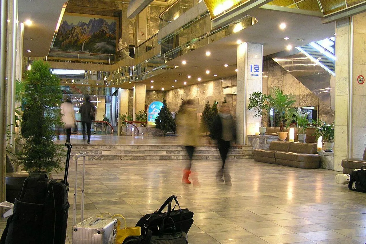 Koryo Hotel — ภาพห้องพักและบรรยากาศ
