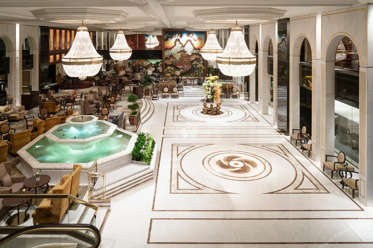 Kowloon Shangri-La, Hong Kong — rooms and atmosphere