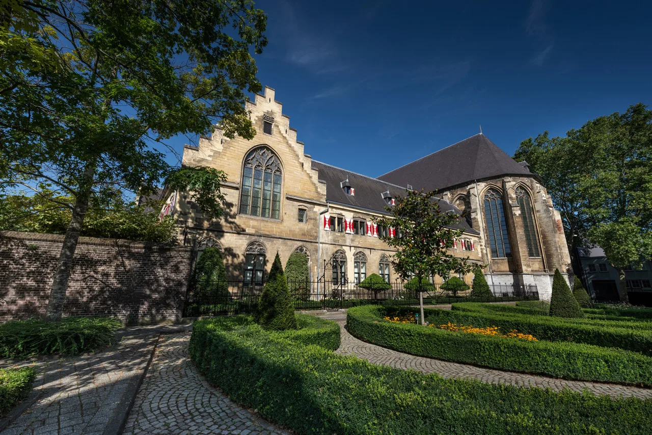 Kruisherenhotel Maastricht — มาสทริชต์