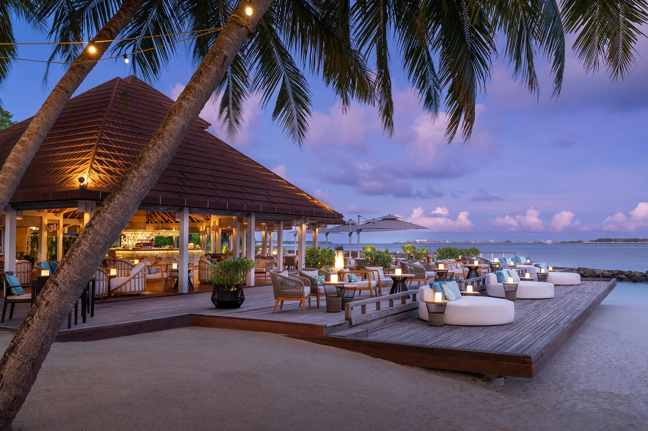 Kurumba Maldives — ภาพห้องพักและบรรยากาศ