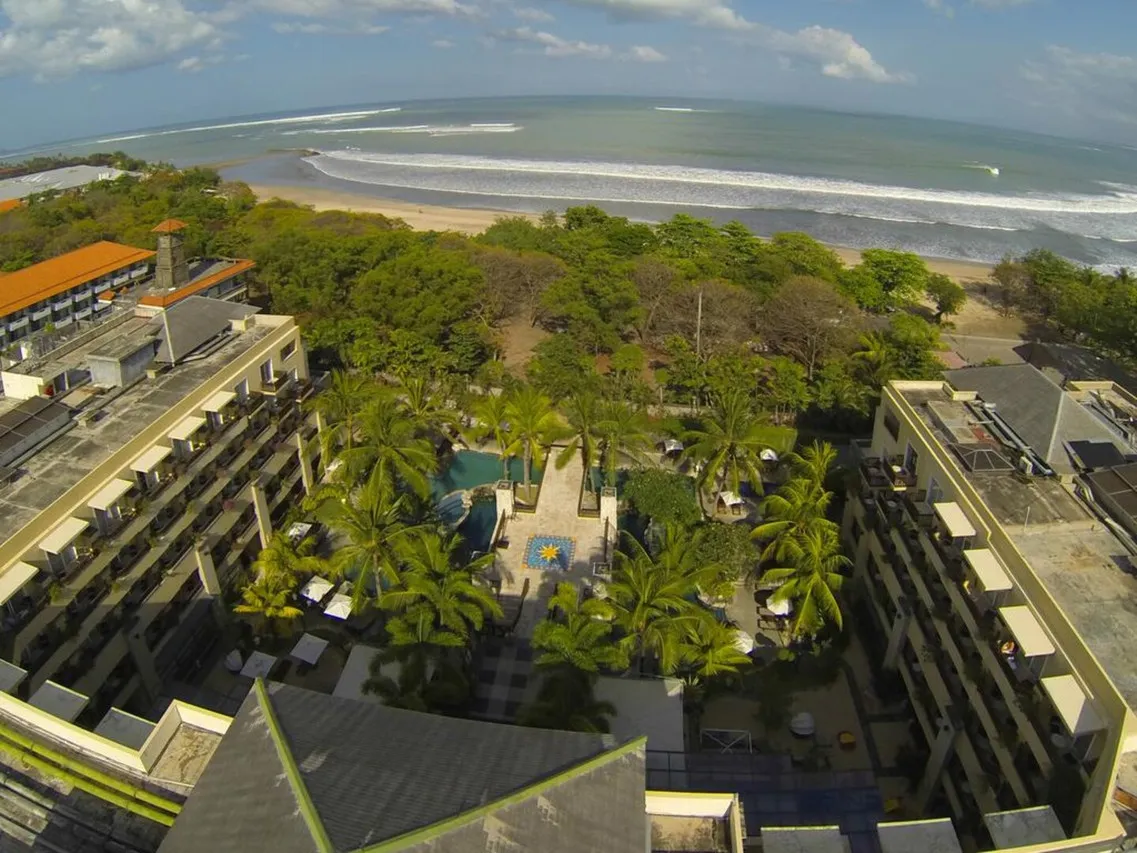Kuta Paradiso Hotel — rooms and atmosphere
