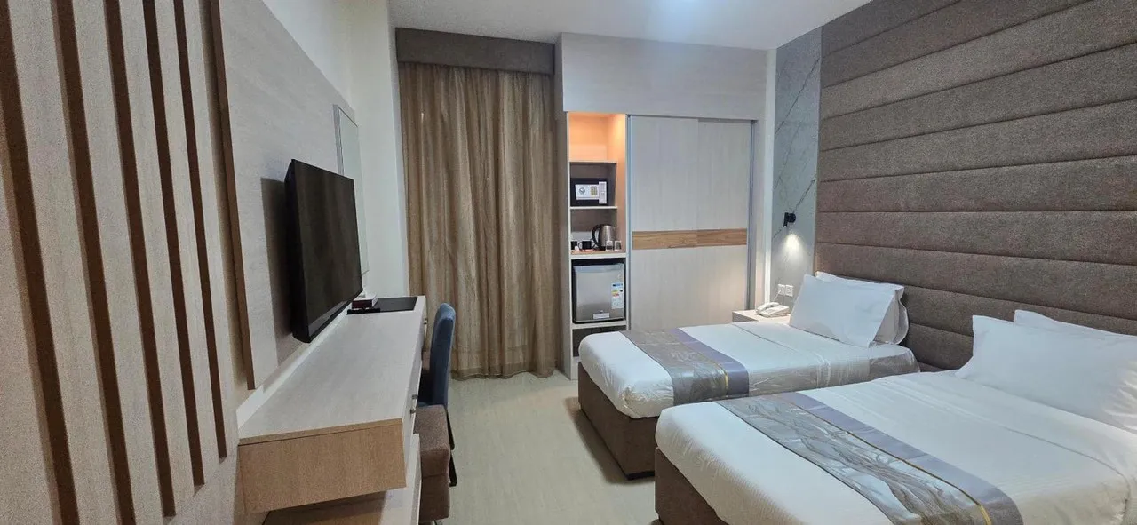 La Maison Hotel Petra — rooms and atmosphere