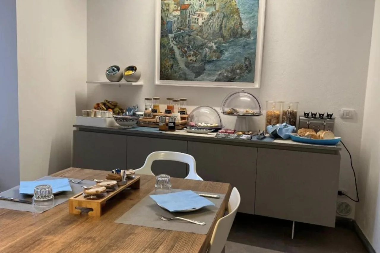 La Mala Manarola — rooms and atmosphere