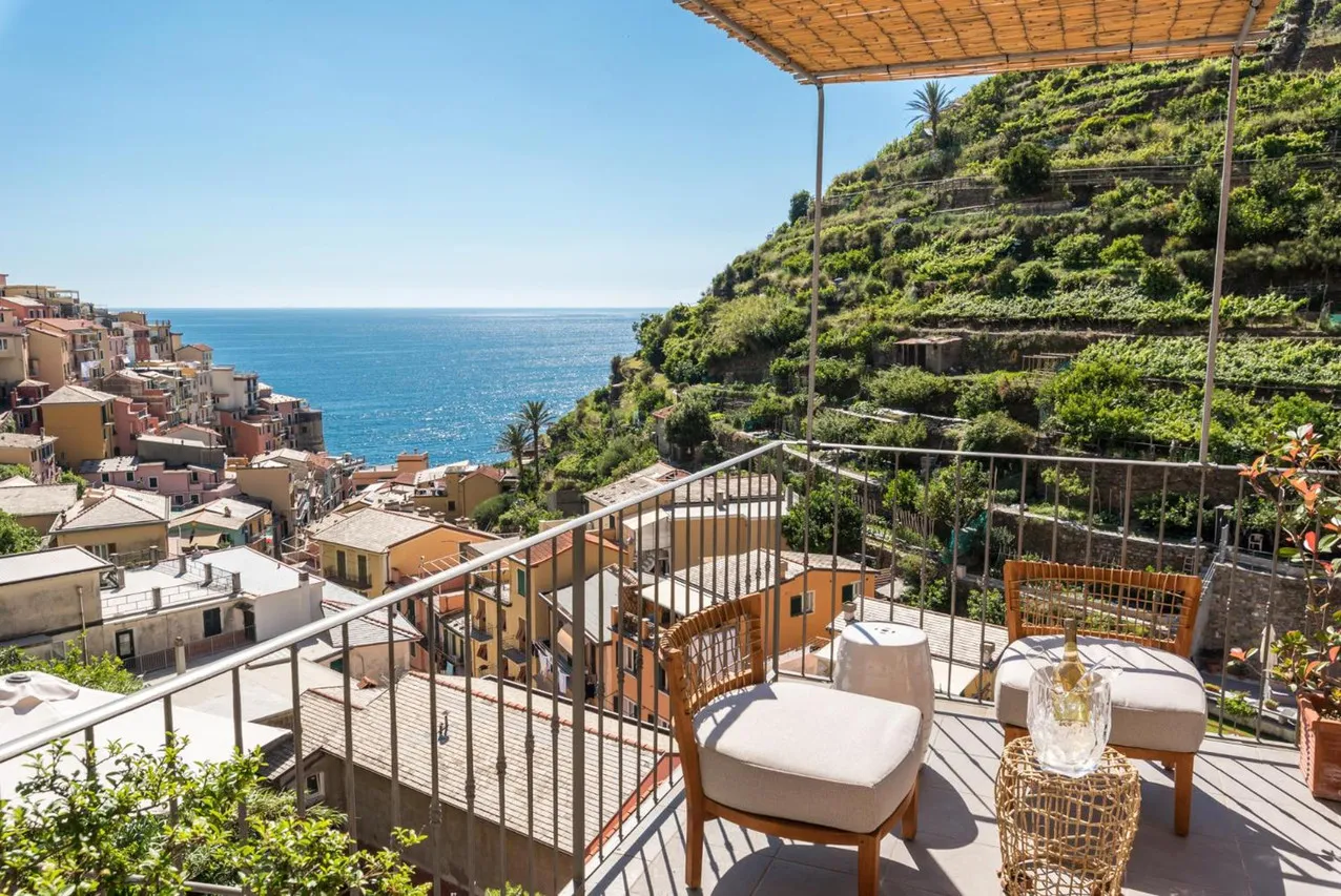 La Torretta Lodge Manarola — rooms and atmosphere