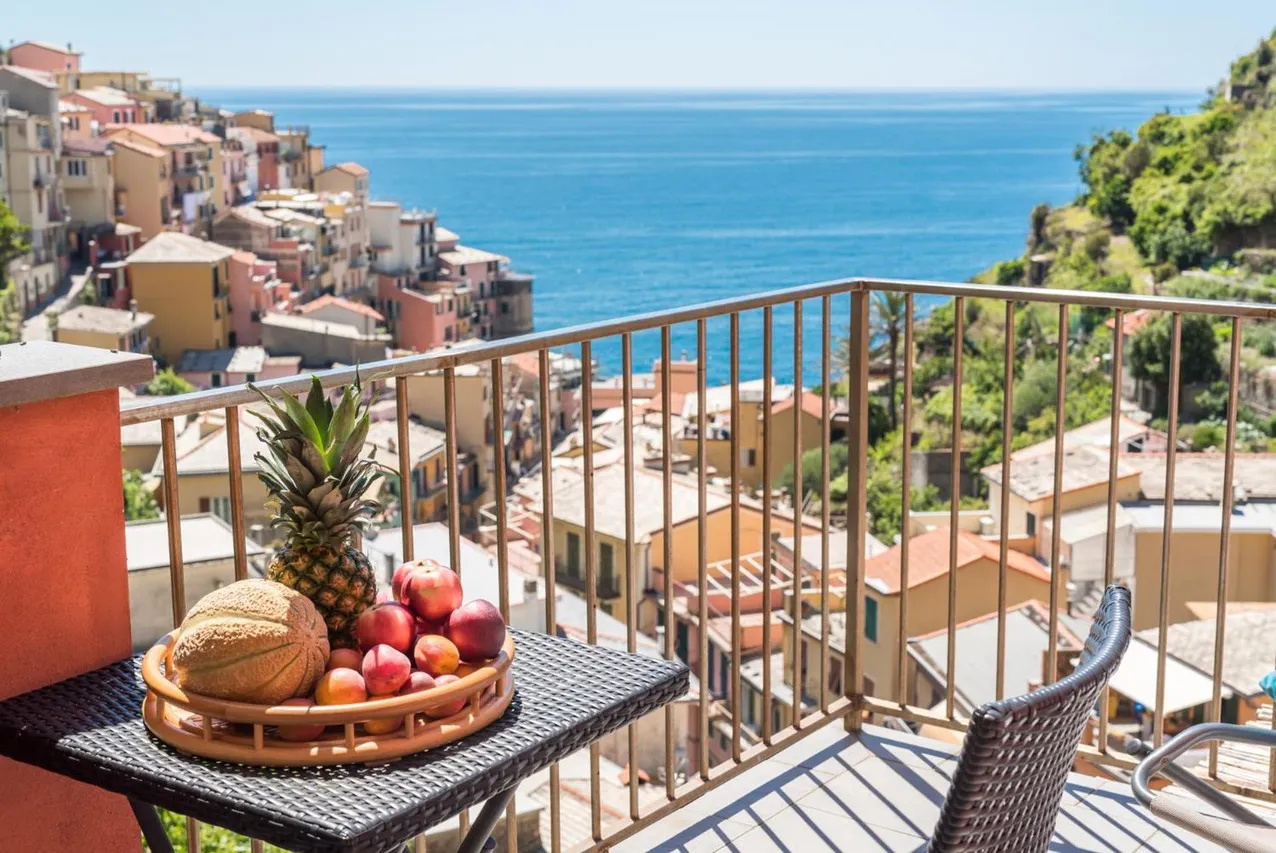 La Torretta Lodge Manarola — rooms and atmosphere