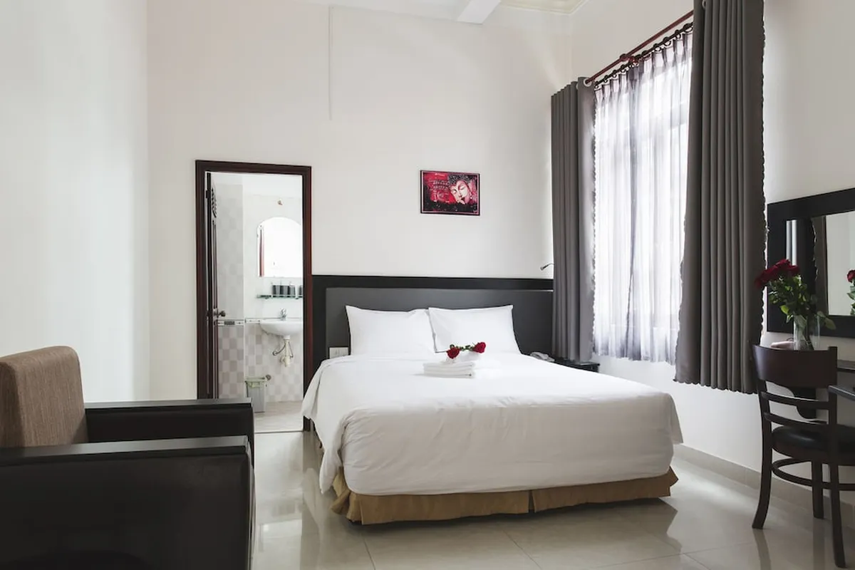 La Xanh Hotel Dalat — rooms and atmosphere