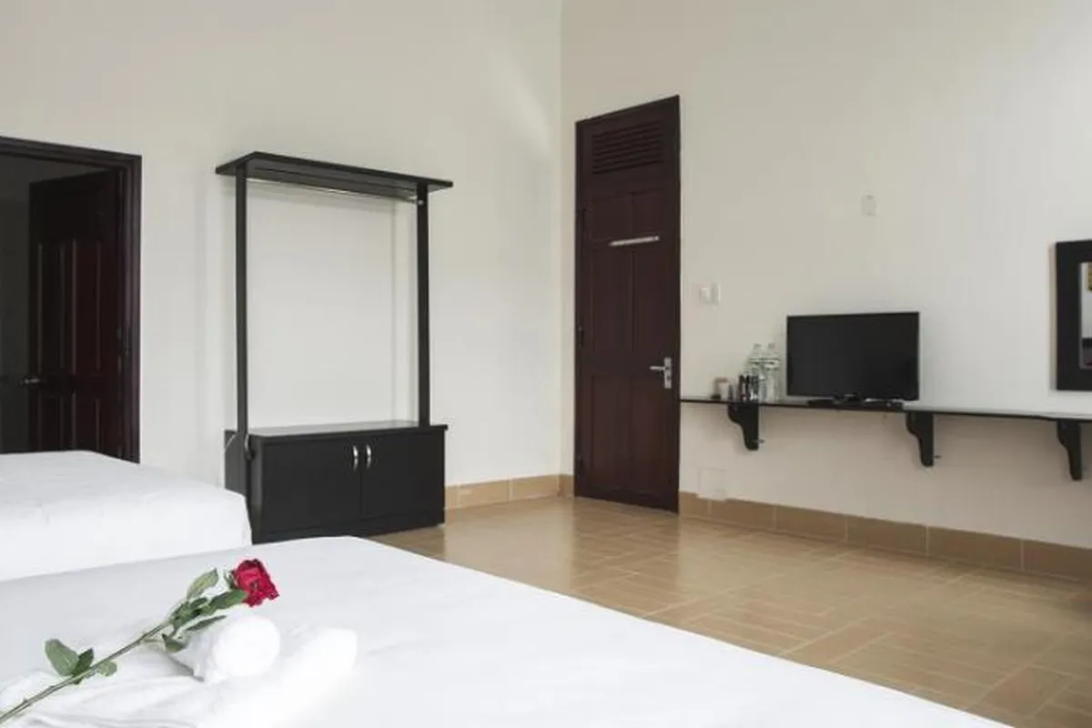 La Xanh Hotel Dalat — rooms and atmosphere