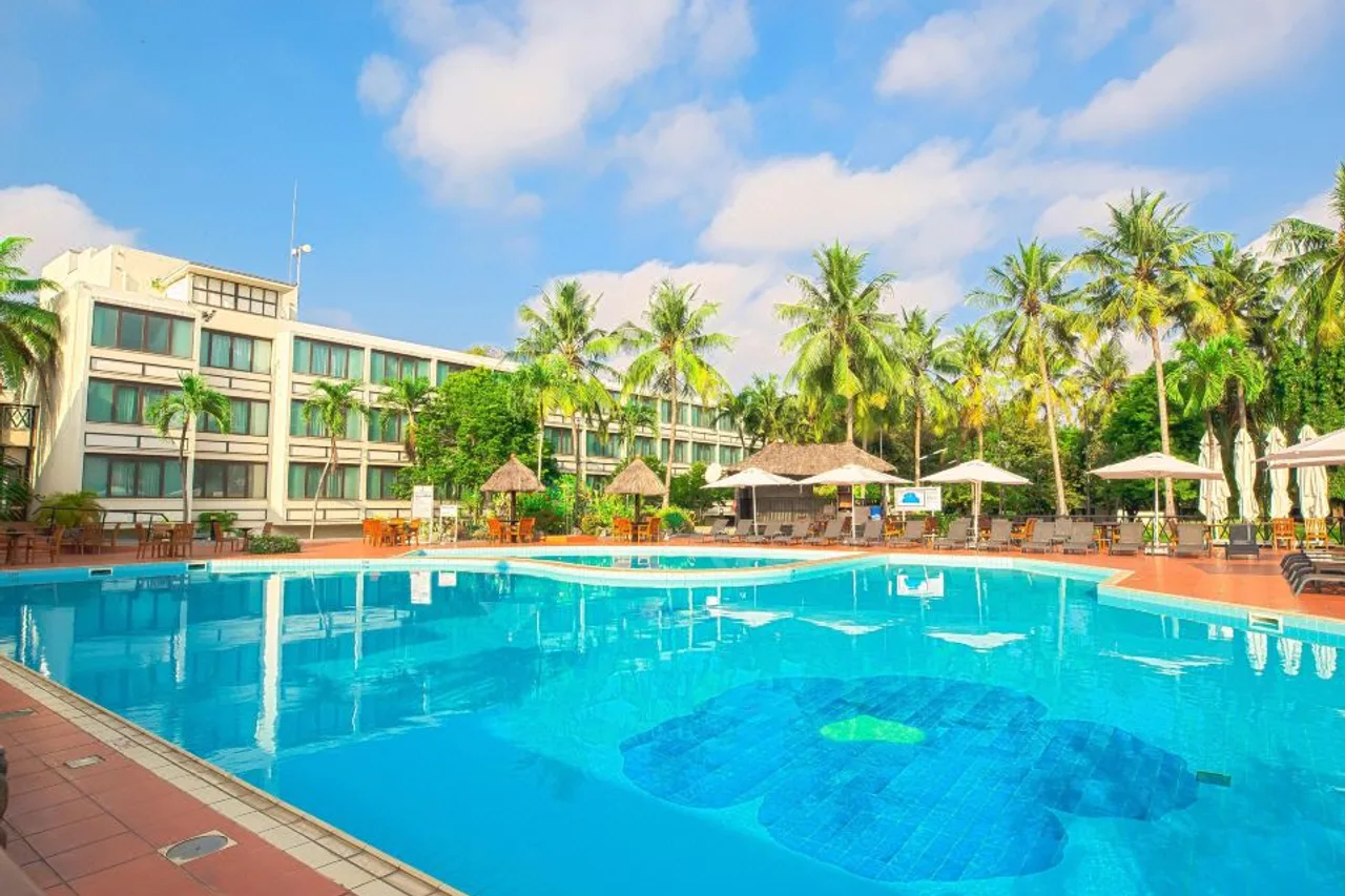 Lancaster Accra Hotel — โรงแรมในอักกรา