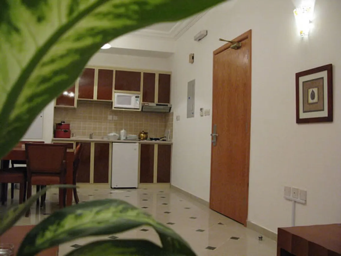 Landmark Suites — Prince Sultan — rooms and atmosphere