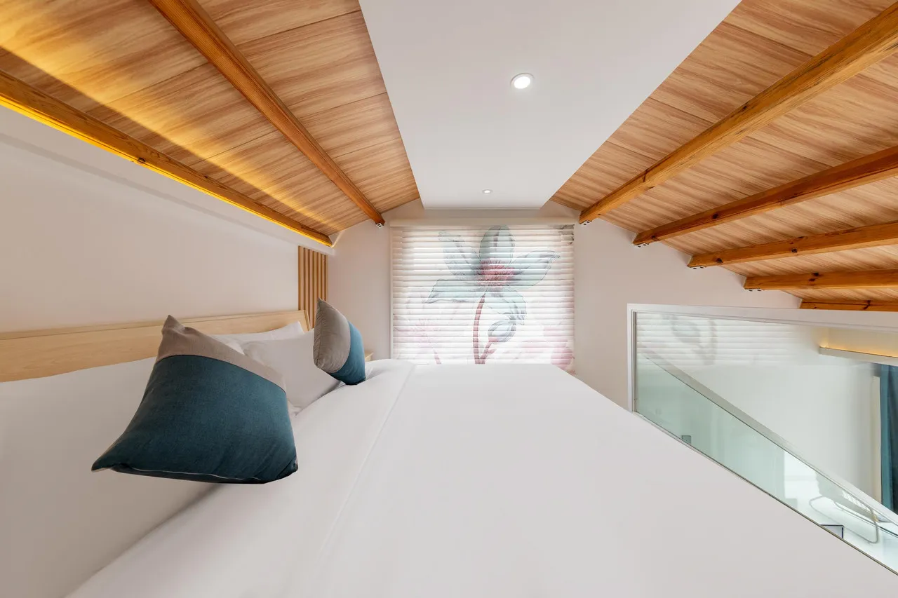 Landscape Hotel Dali — rooms and atmosphere