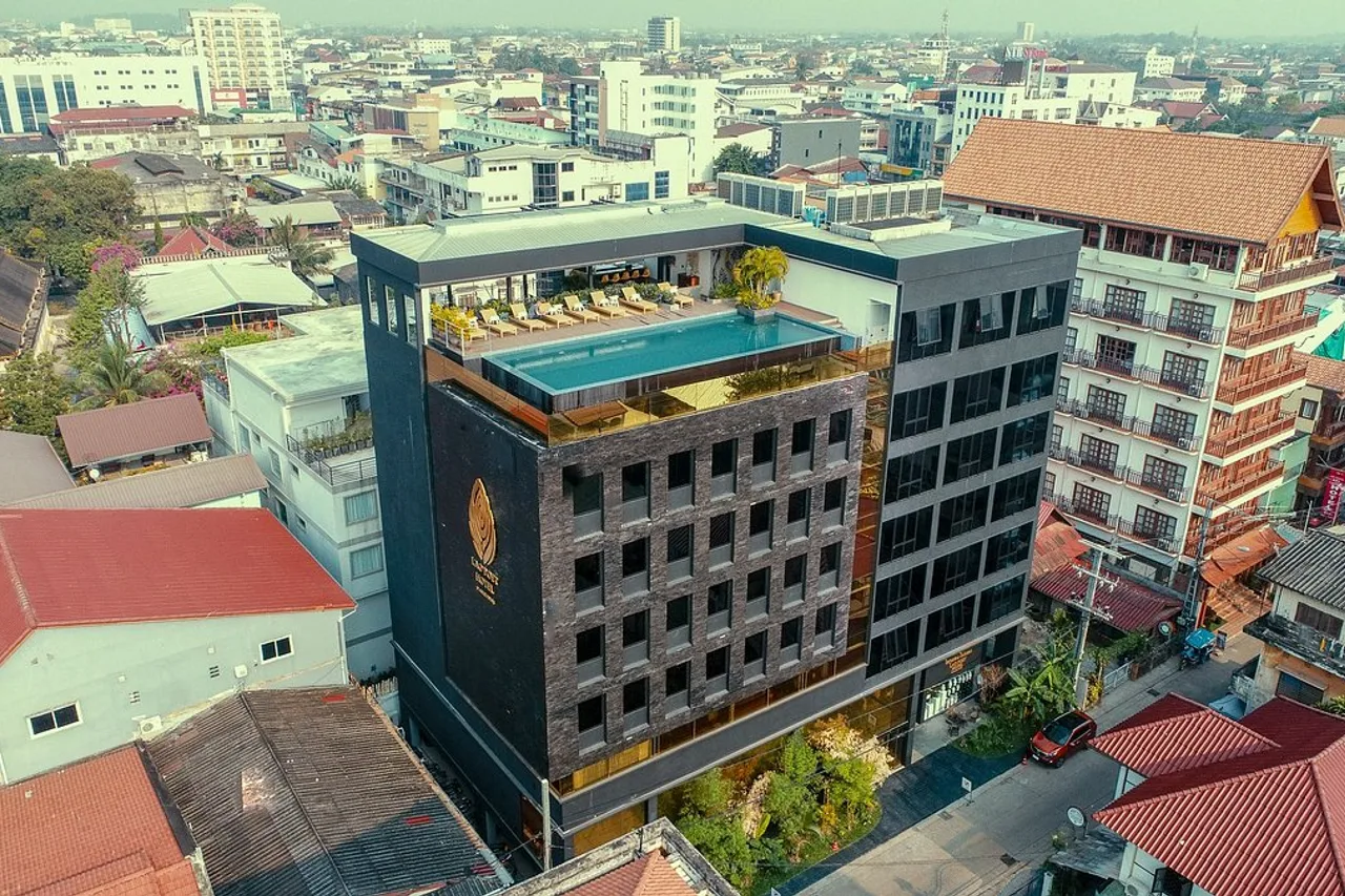 Lao Poet Hotel