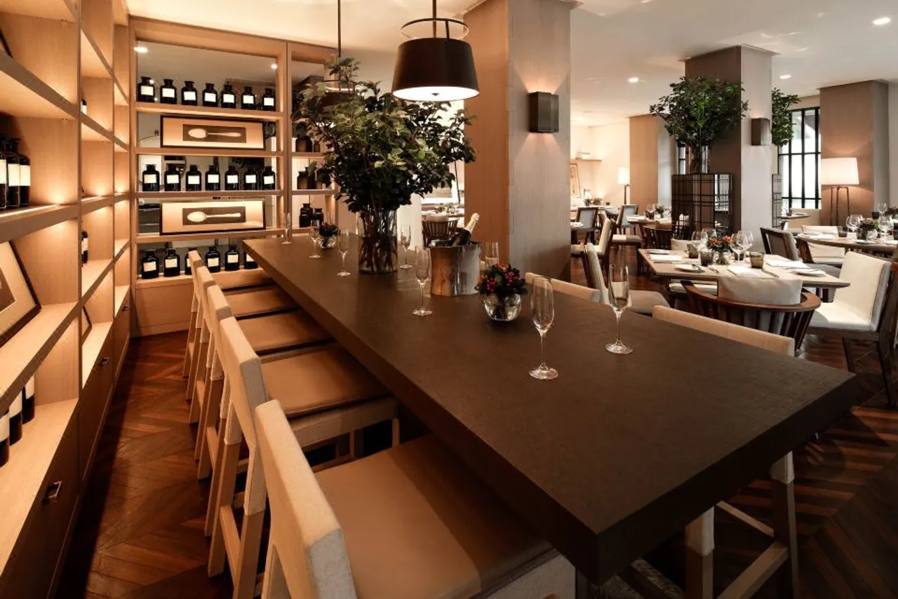 Las Alcobas, a Luxury Collection Hotel, Mexico City — rooms and atmosphere