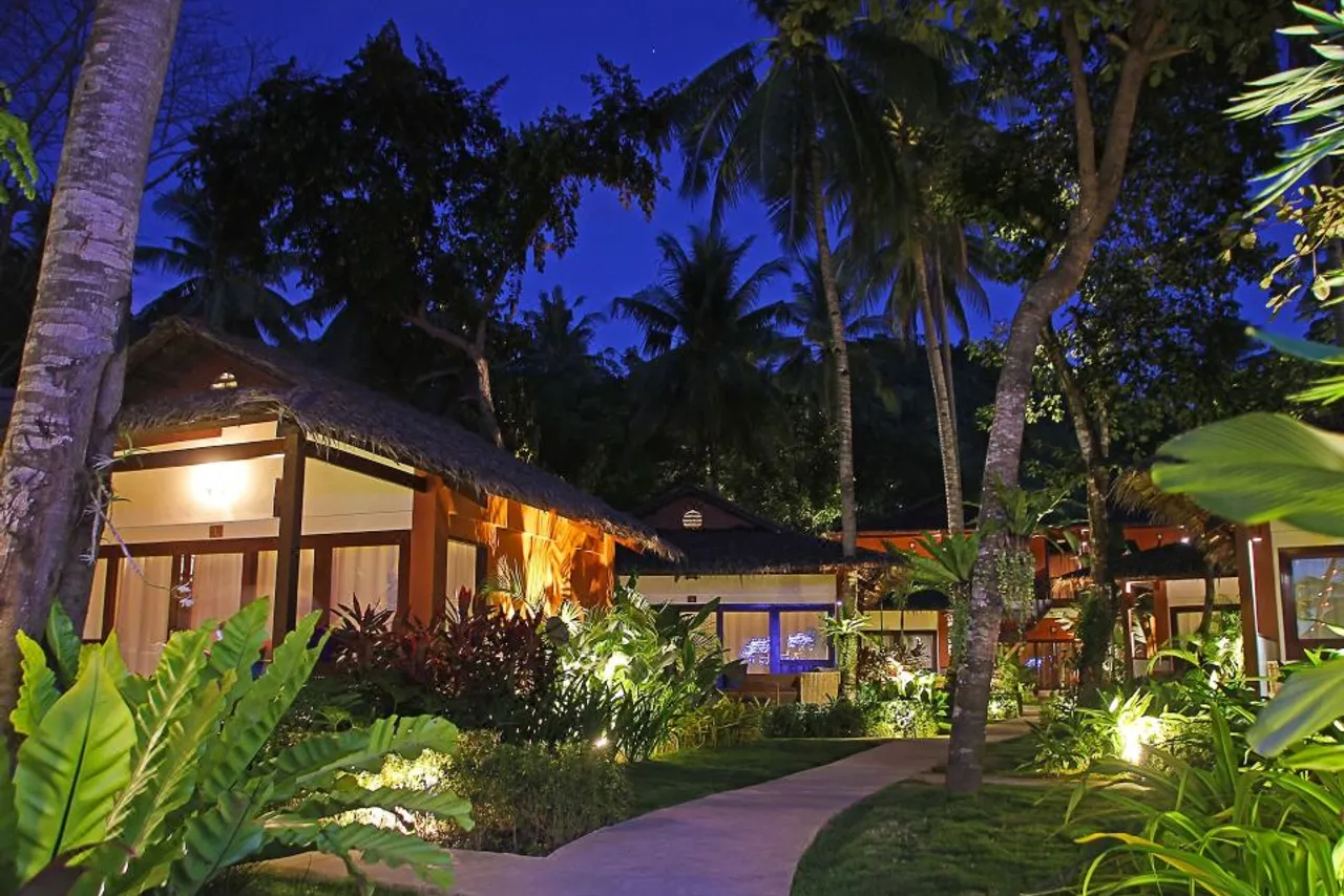 Last Frontier Beach Resort — ภาพห้องพักและบรรยากาศ
