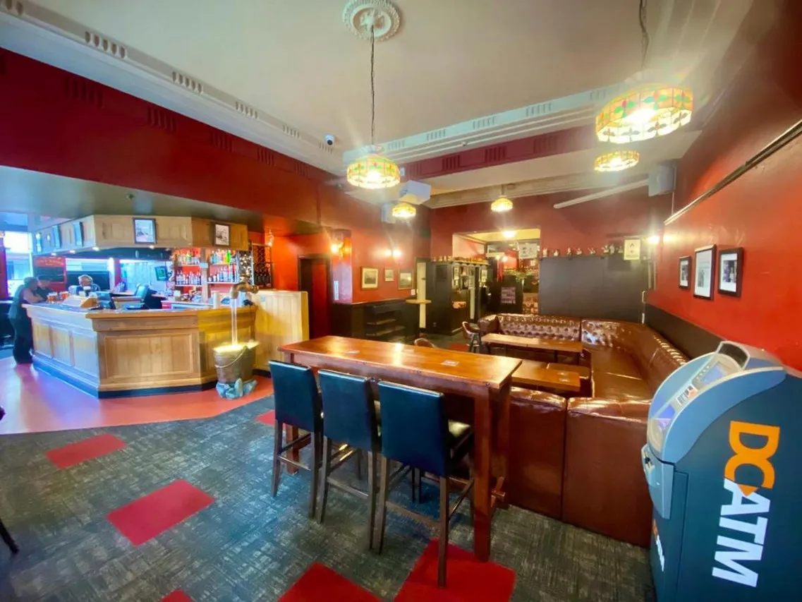 The Law Courts Hotel — rooms and atmosphere