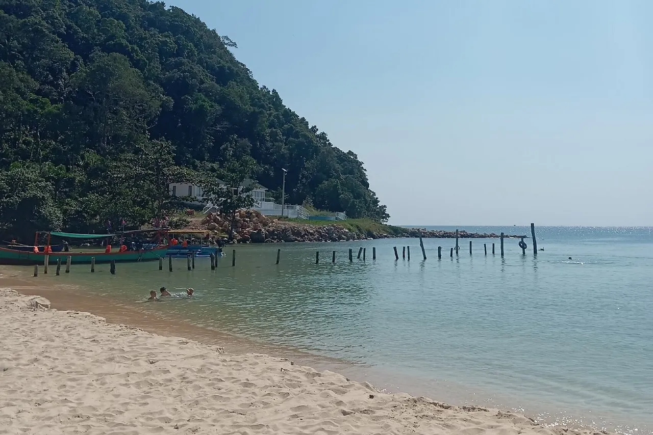 Lazy Beach — ภาพห้องพักและบรรยากาศ