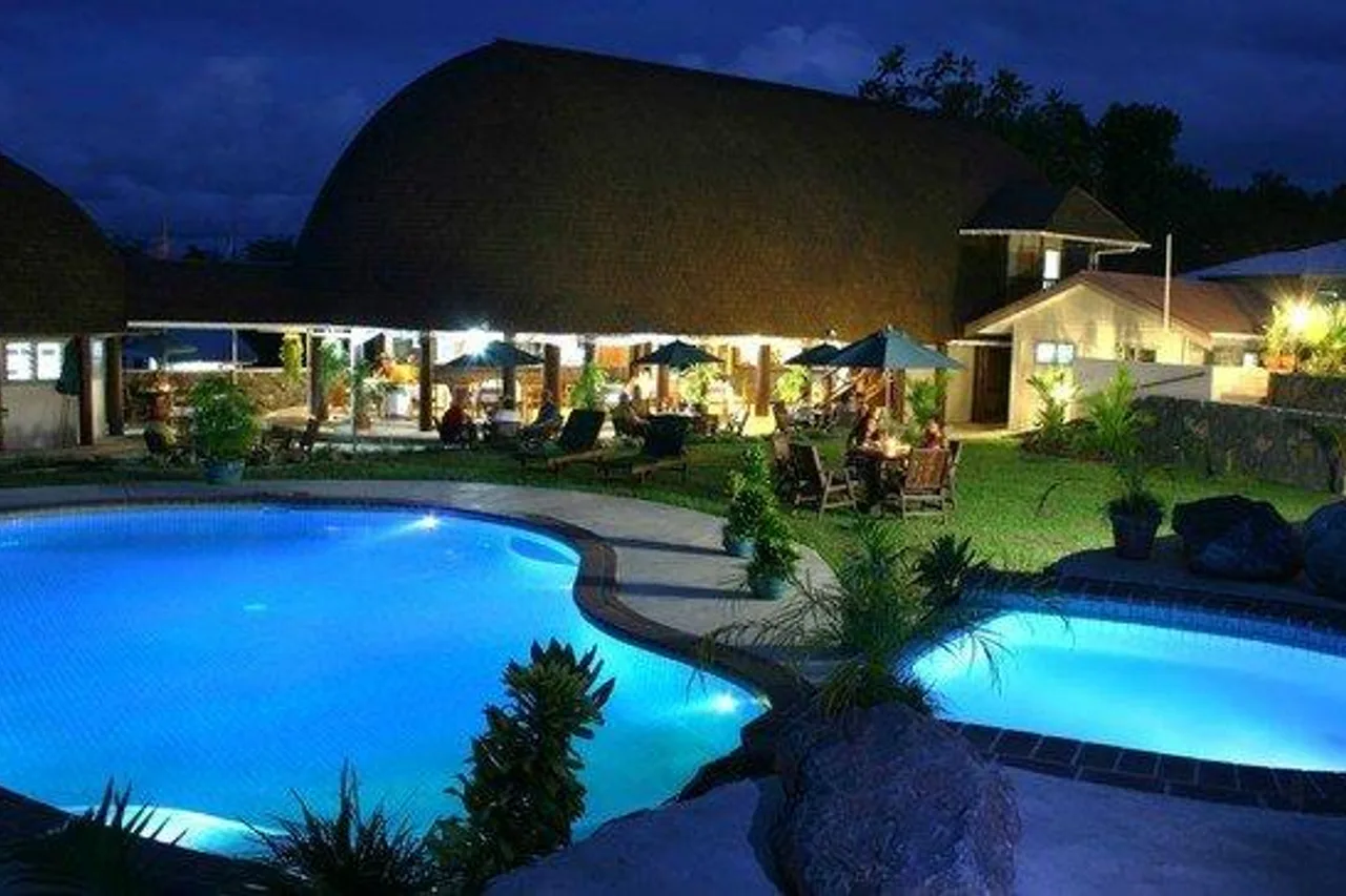Le Manumea Hotel — โรงแรมในอาเปีย