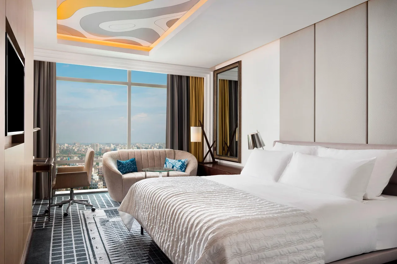 Le Méridien Dhaka — rooms and atmosphere