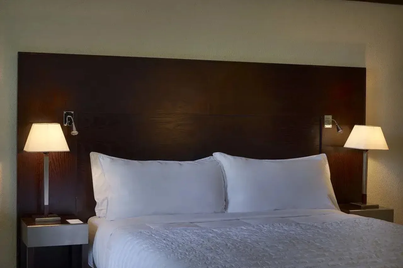 Le Meridien Mandji — ภาพห้องพักและบรรยากาศ