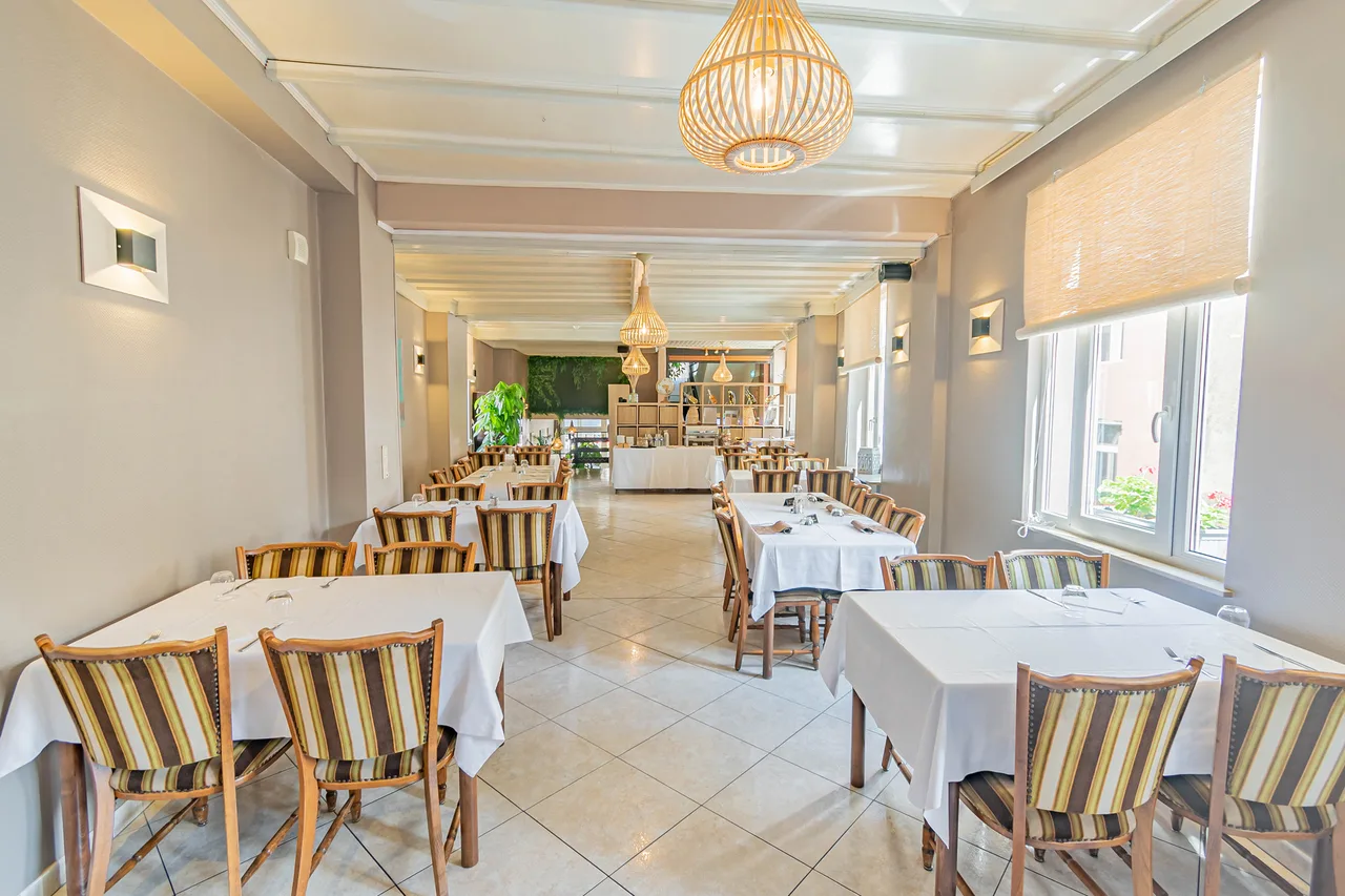 Le Petit Poète — ภาพห้องพักและบรรยากาศ