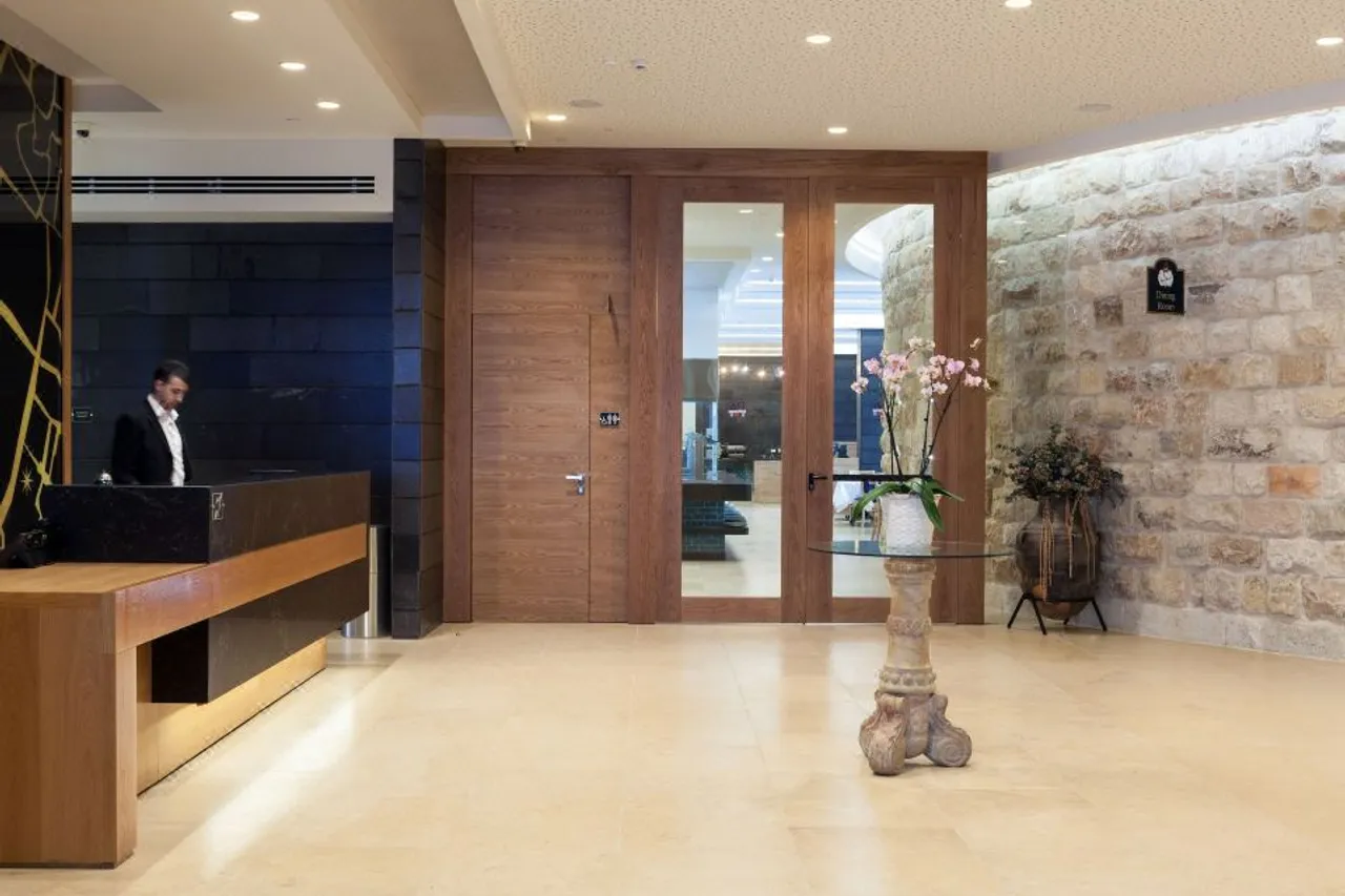 Legacy Hotel & Convention Center Nazareth — ภาพห้องพักและบรรยากาศ