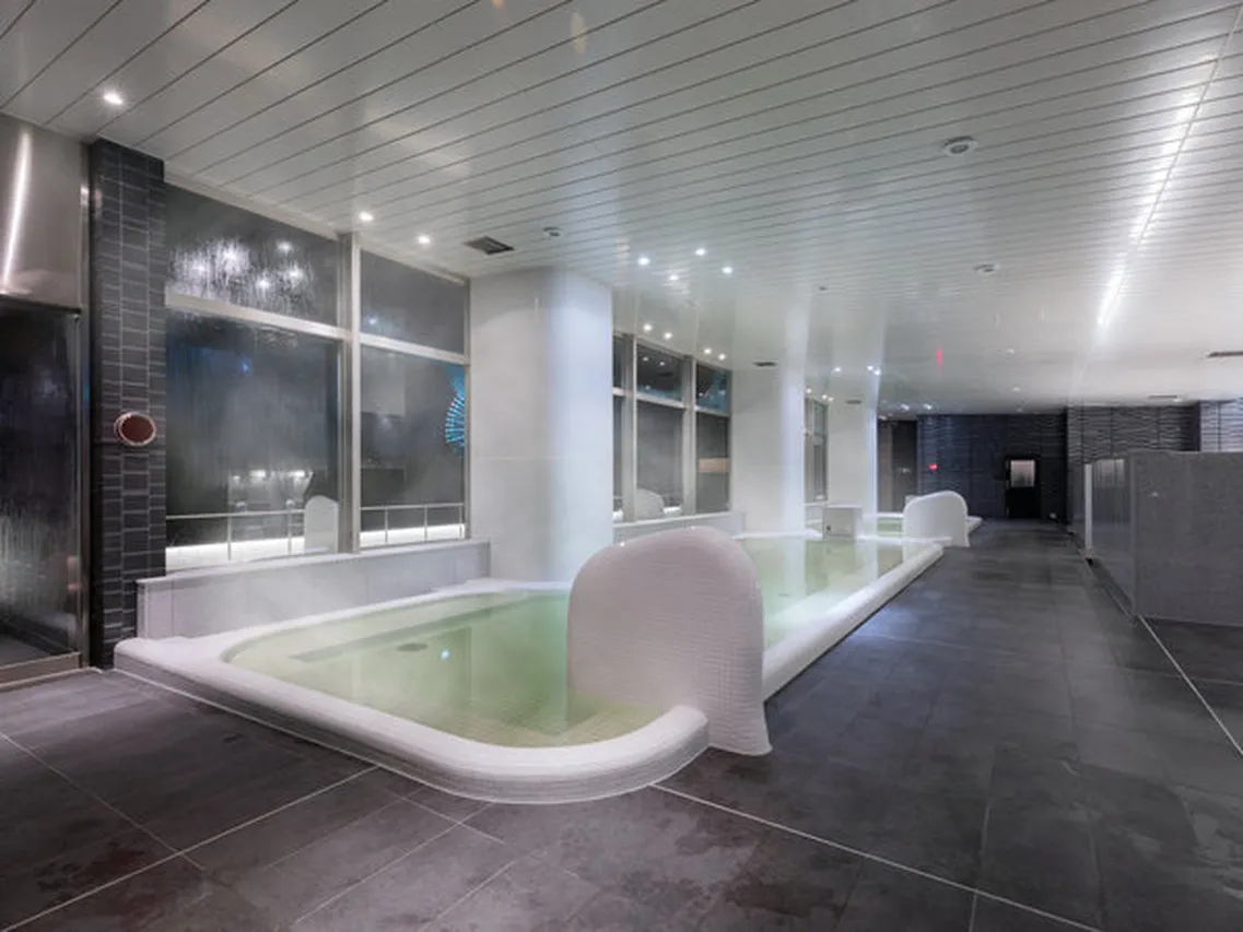 Liber Hotel at Universal Studios Japan — rooms and atmosphere
