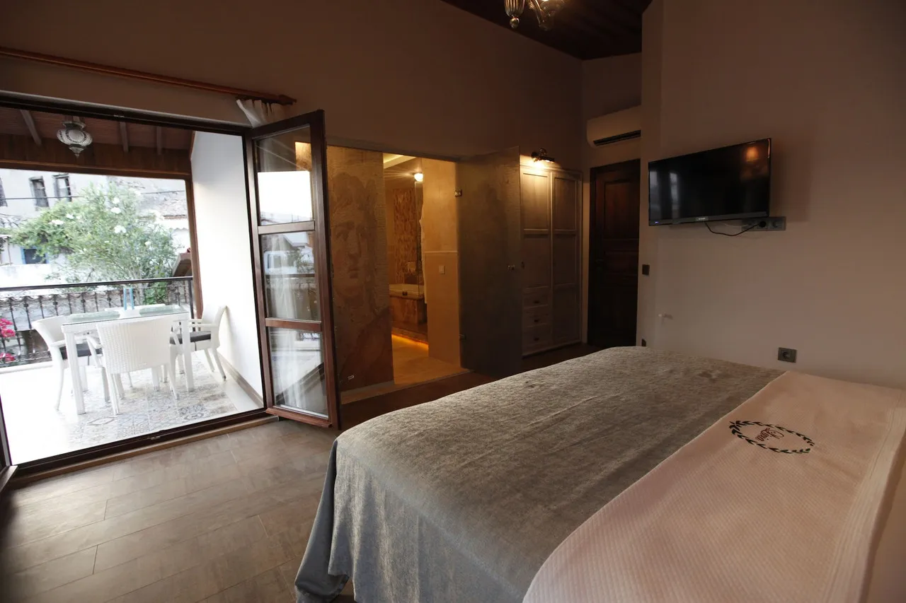 Livia Hotel Ephesus — rooms and atmosphere