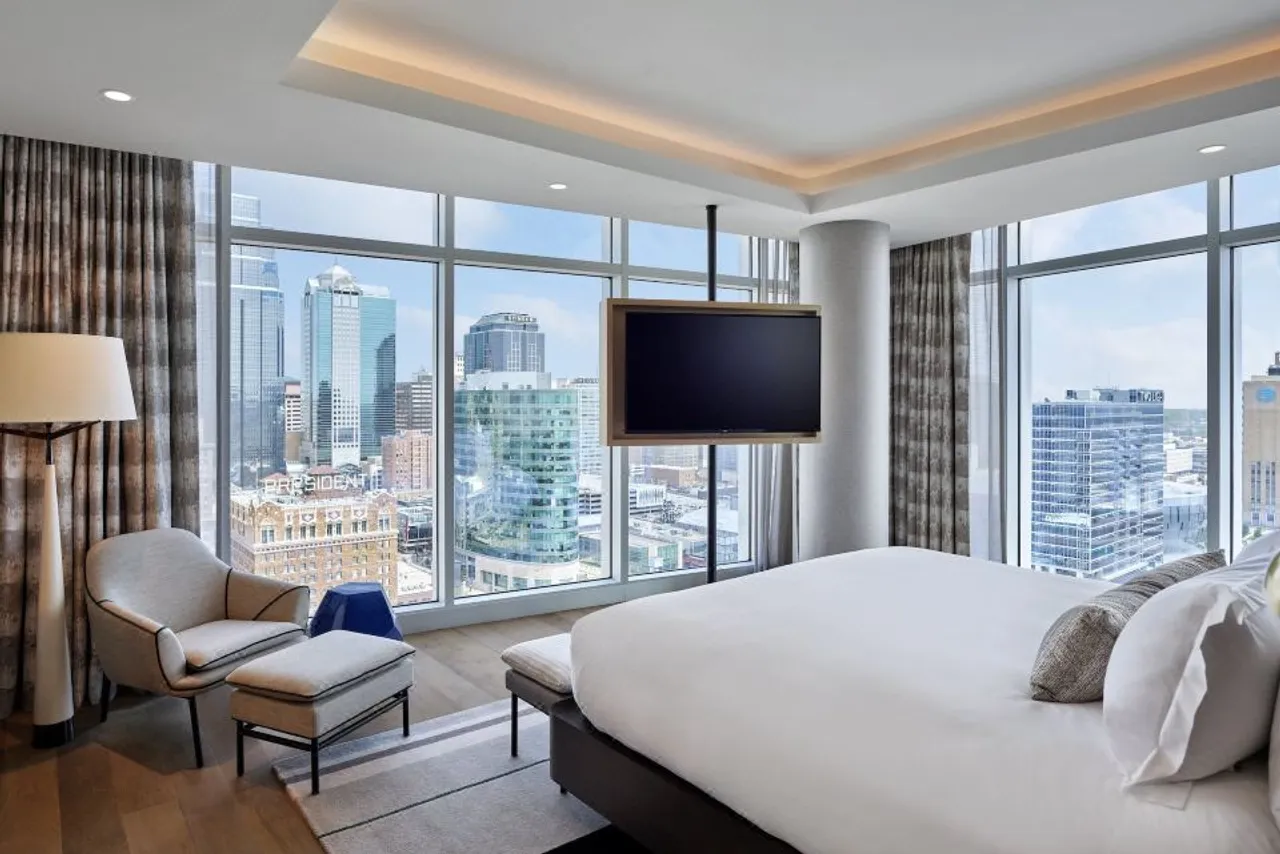 Loews Kansas City Hotel — ภาพห้องพักและบรรยากาศ