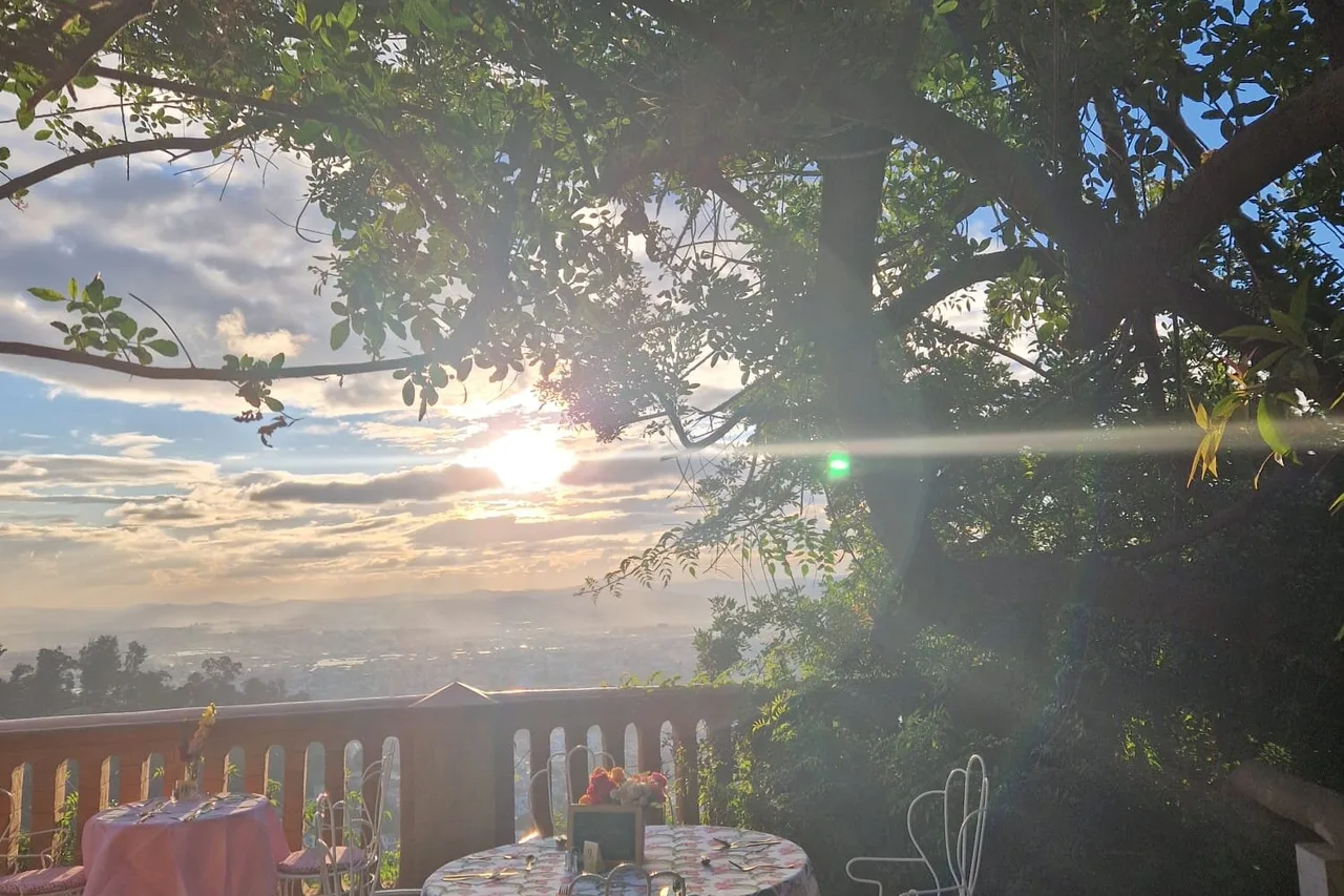 Lokanga Boutique Hotel — rooms and atmosphere