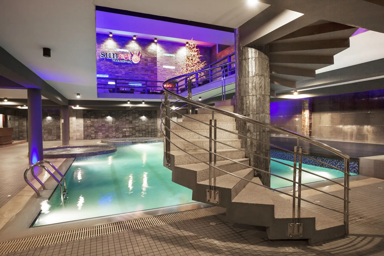 Long Beach Hotel — ภาพห้องพักและบรรยากาศ