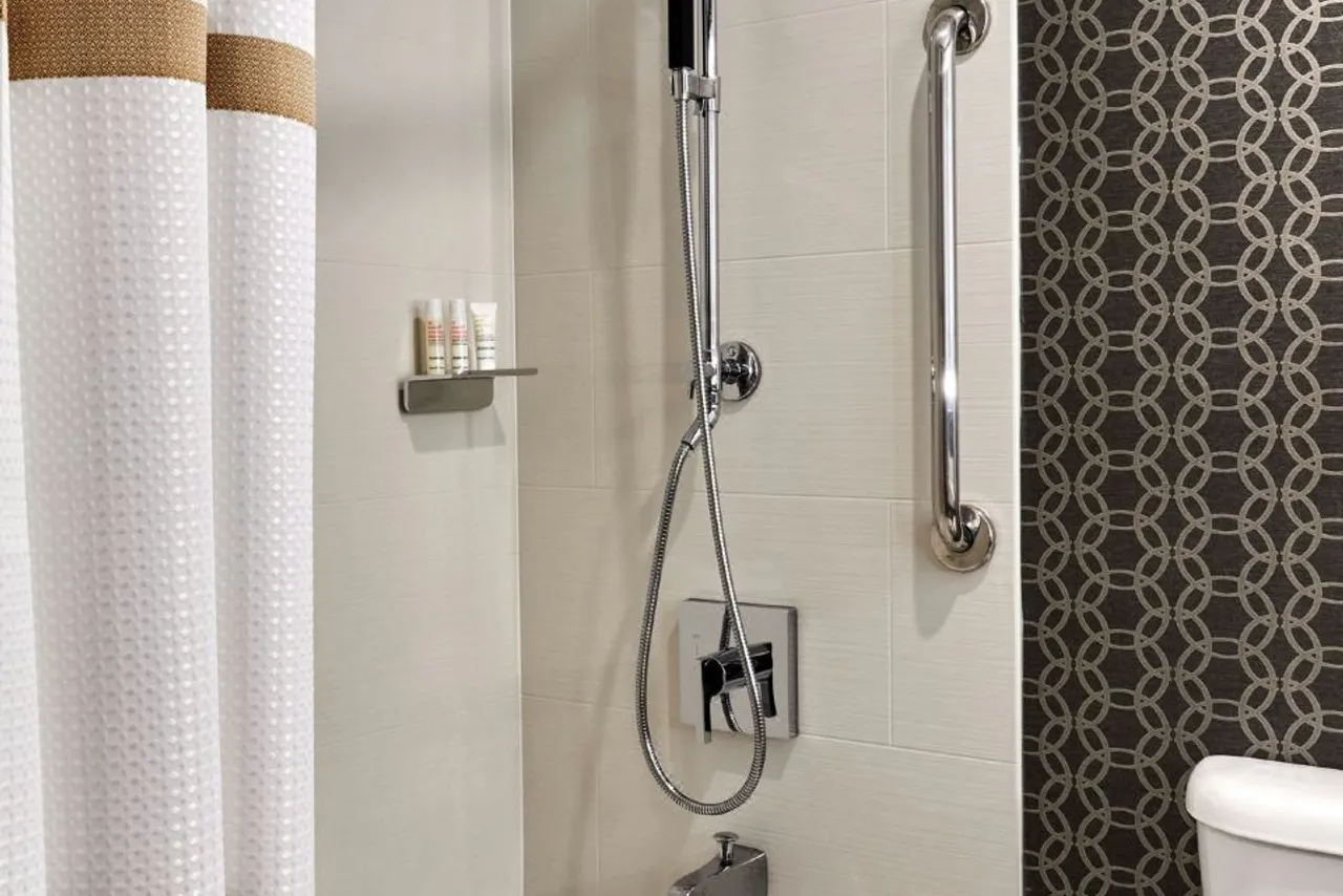 Los Angeles Airport Marriott — ภาพห้องพักและบรรยากาศ