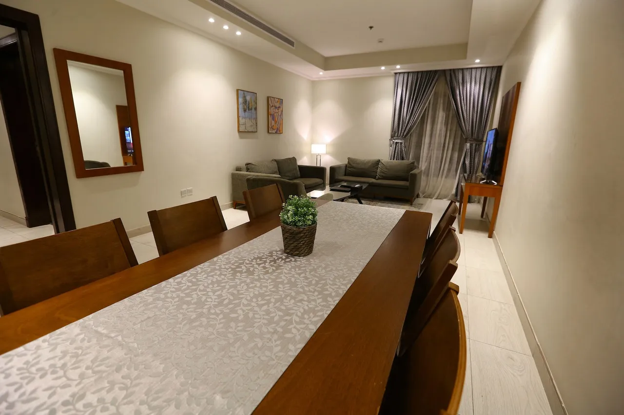 Lotaz Hotel Suites — rooms and atmosphere