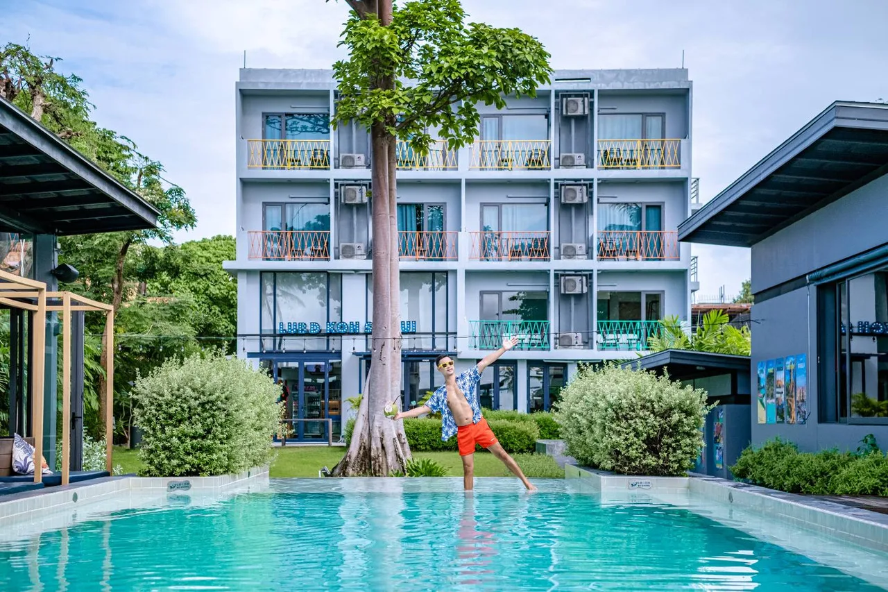Lub d Koh Samui Chaweng Beach — rooms and atmosphere