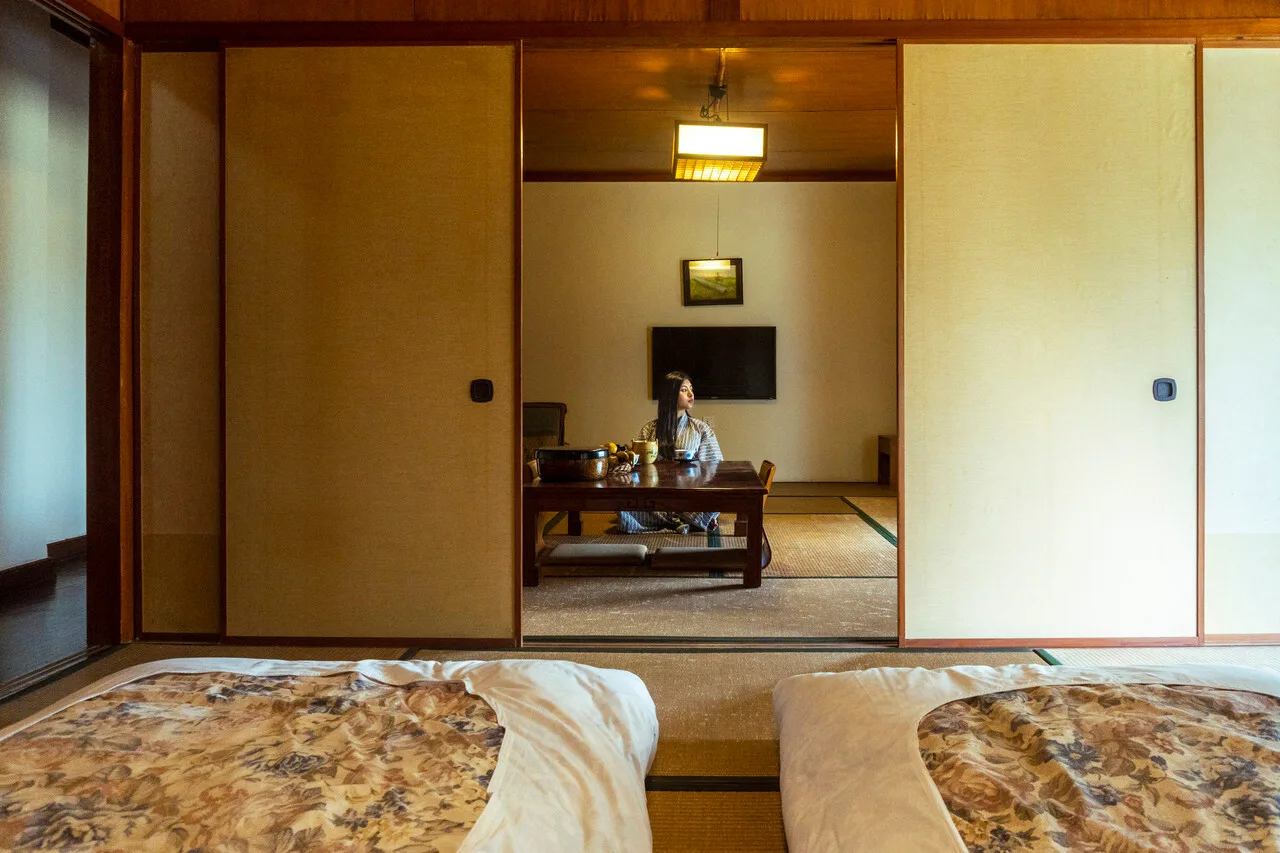 Lumbini Hokke Hotel — ภาพห้องพักและบรรยากาศ