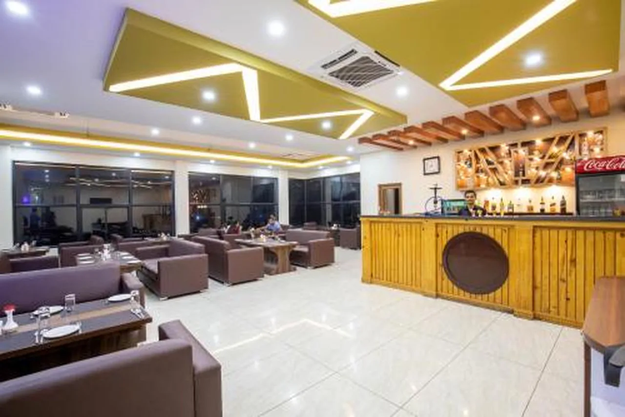 Lumbini Palace Resort — ภาพห้องพักและบรรยากาศ
