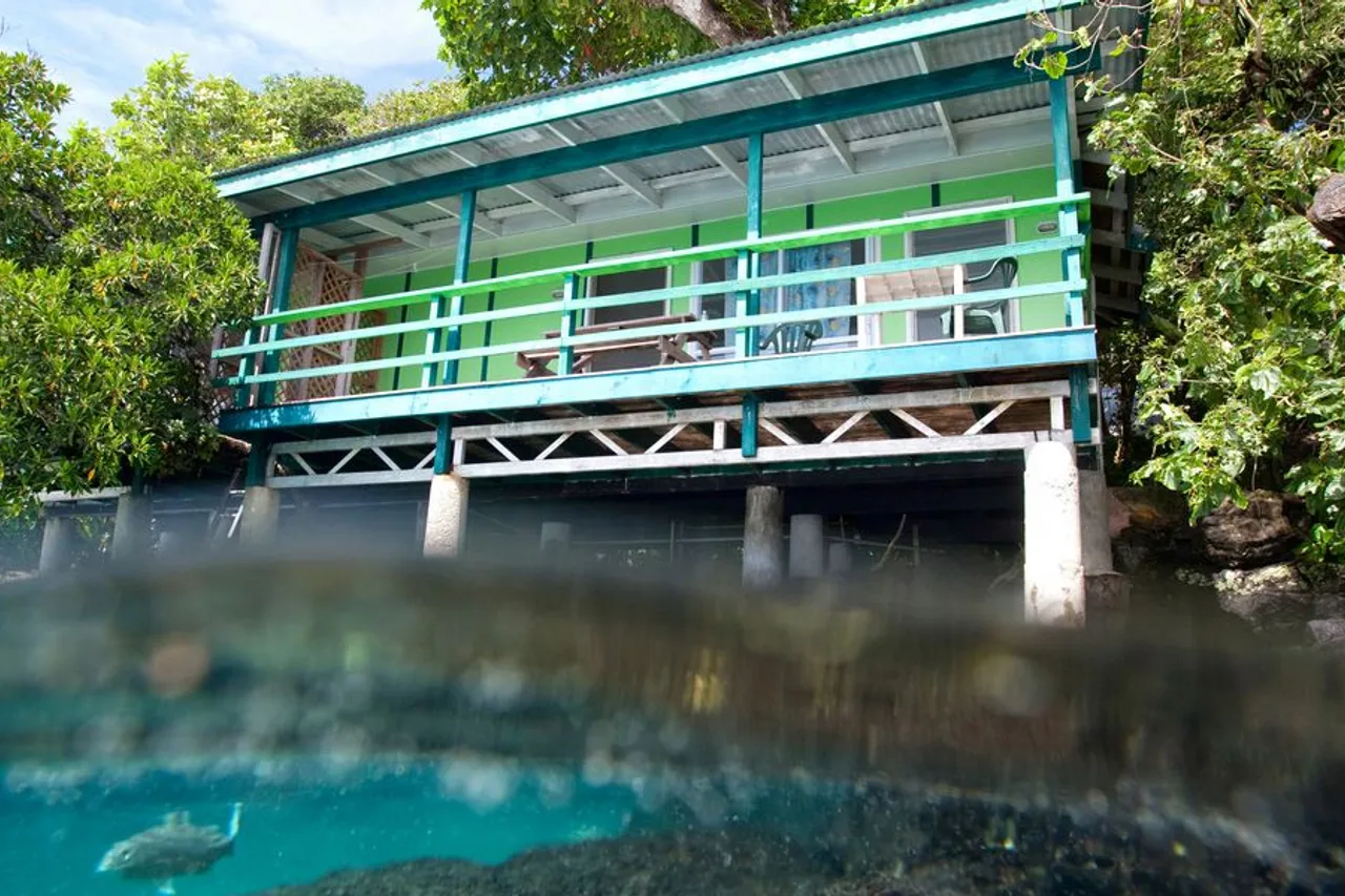 Lusia's Lagoon Chalets — ซาไวอี