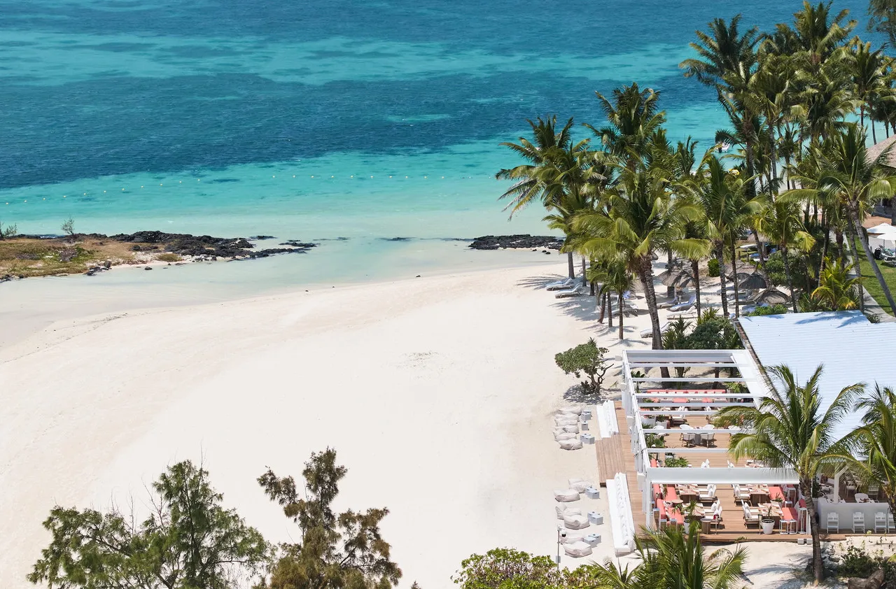 LUX* Belle Mare — rooms and atmosphere