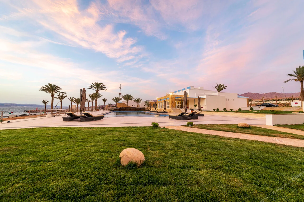 6 โรงแรมน่าพักใน Aqaba จอร์แดน — รีวิวจัดอันดับ รีสอร์ตริมทะเลแดงและที่พักในเมือง