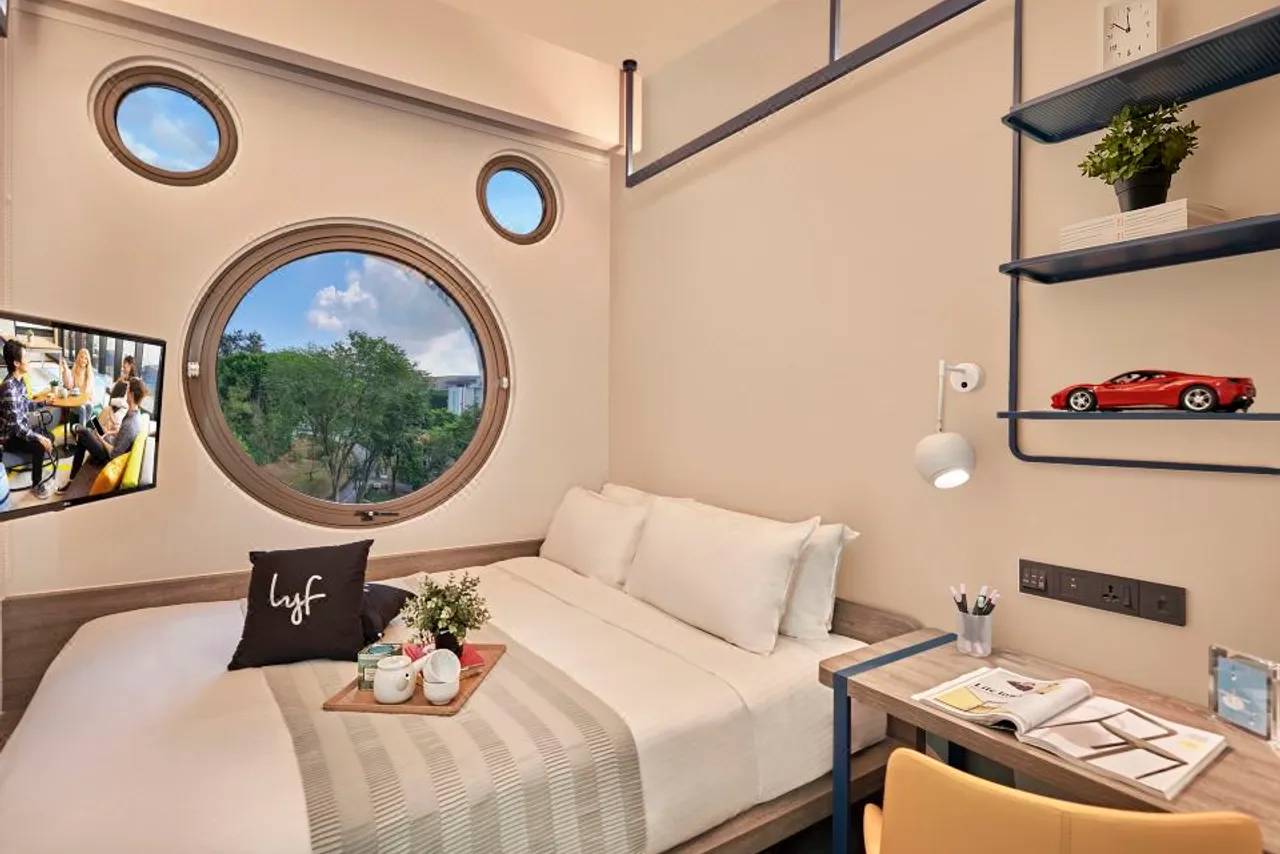 lyf one-north Singapore — rooms and atmosphere